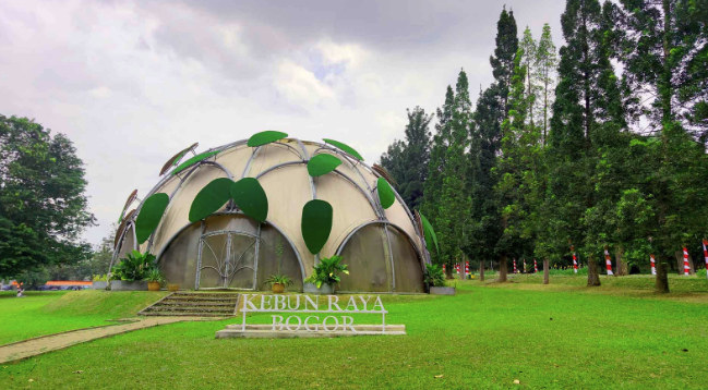 Kebun Raya Bogor, Destinasi yang Indah untuk Ditelusuri