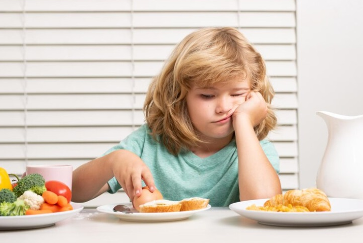 Anak Susah Makan: Penyebab dan Cara Mengatasinya